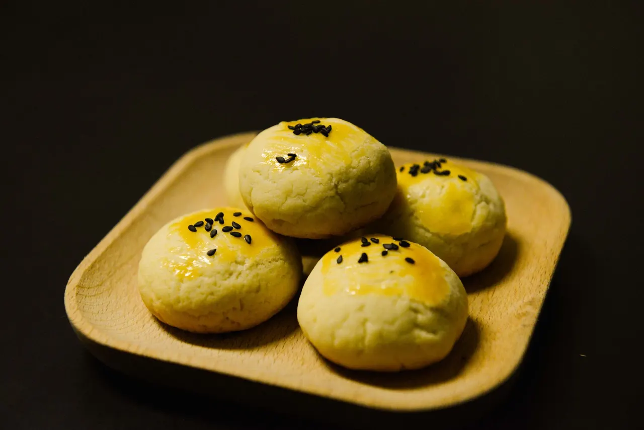街边鲜花饼