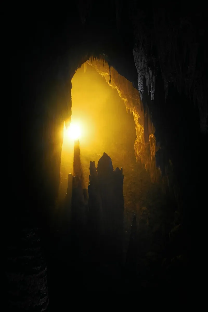Wulong Furong Cave