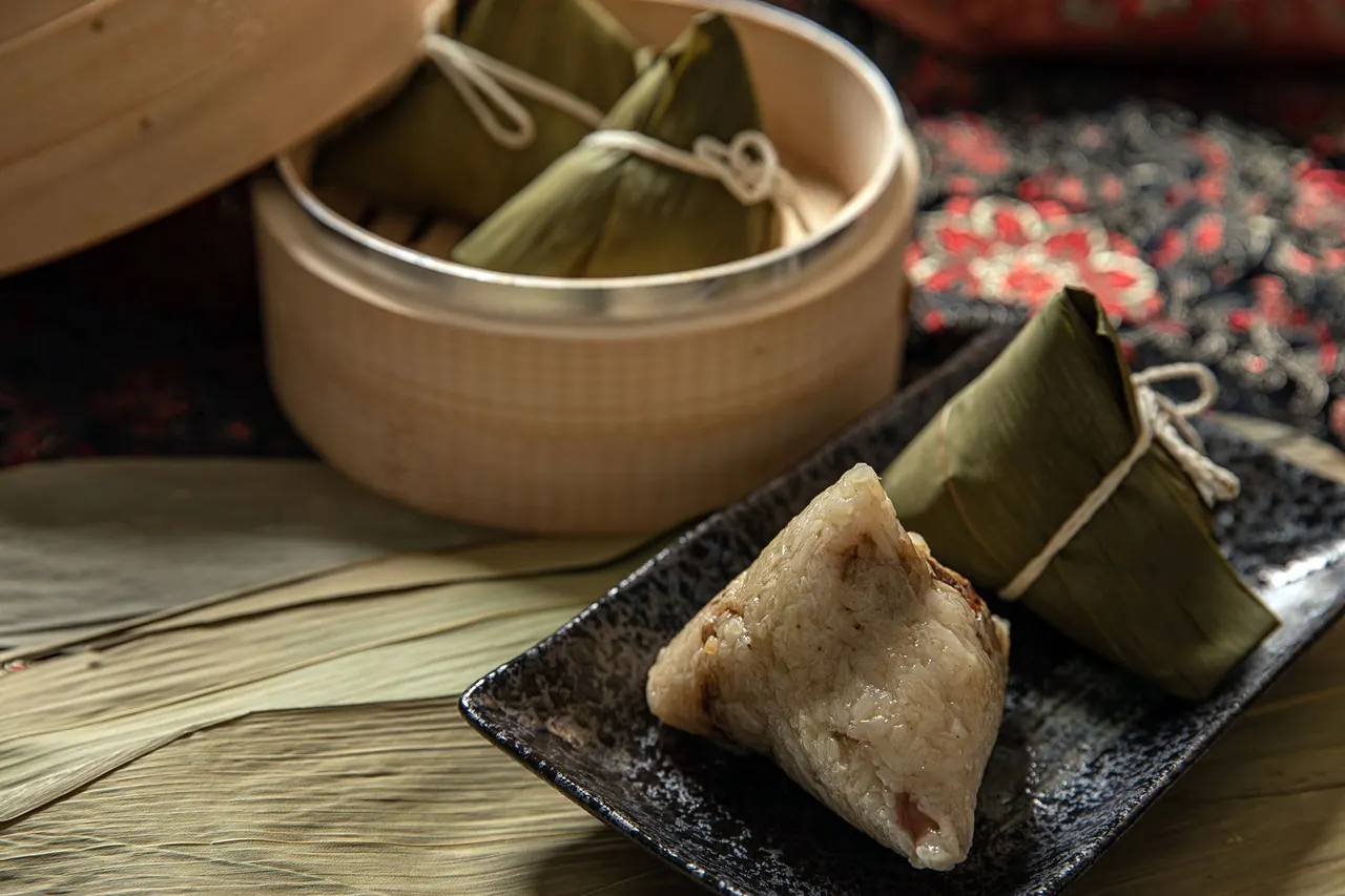 上海味小笼包