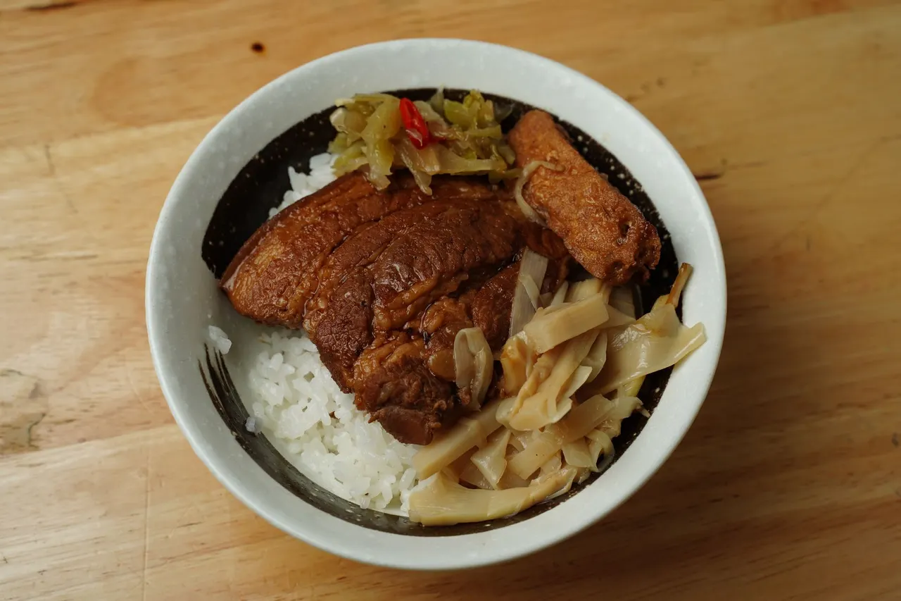 街边东坡肉